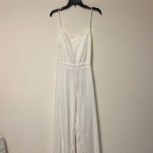 NWT LuLus wide legged white jumpsuit - L